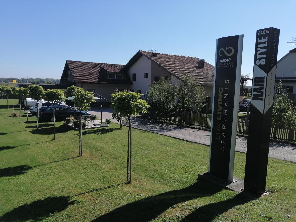 Lux Living Apartments Budic Near Terme Catez Brezice Bagian luar foto